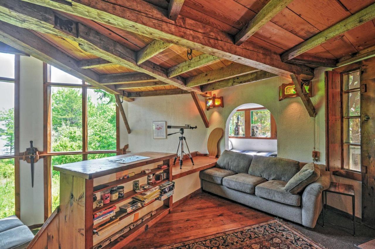 Dragonwood Castle On Waterfront With Stunning View Prospect Harbor Exterior foto