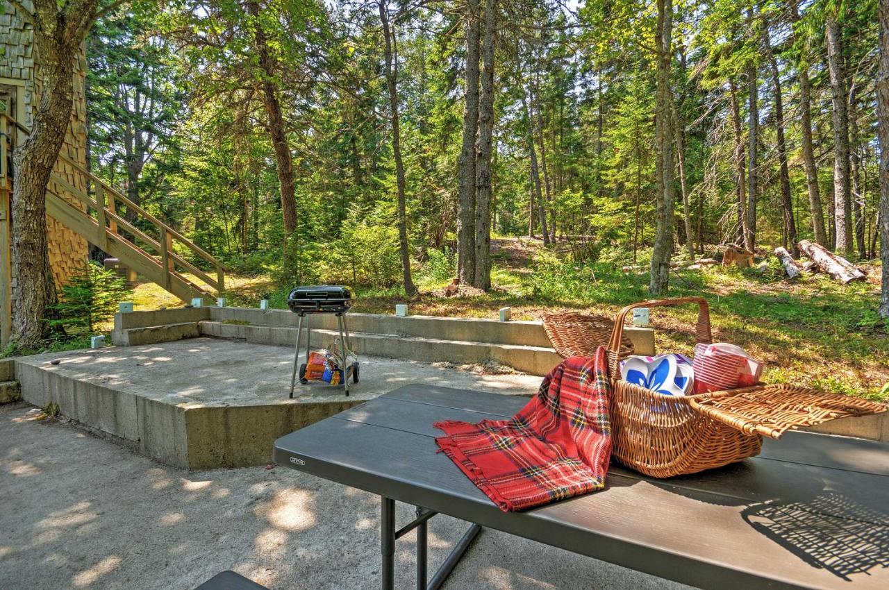 Dragonwood Castle On Waterfront With Stunning View Prospect Harbor Exterior foto